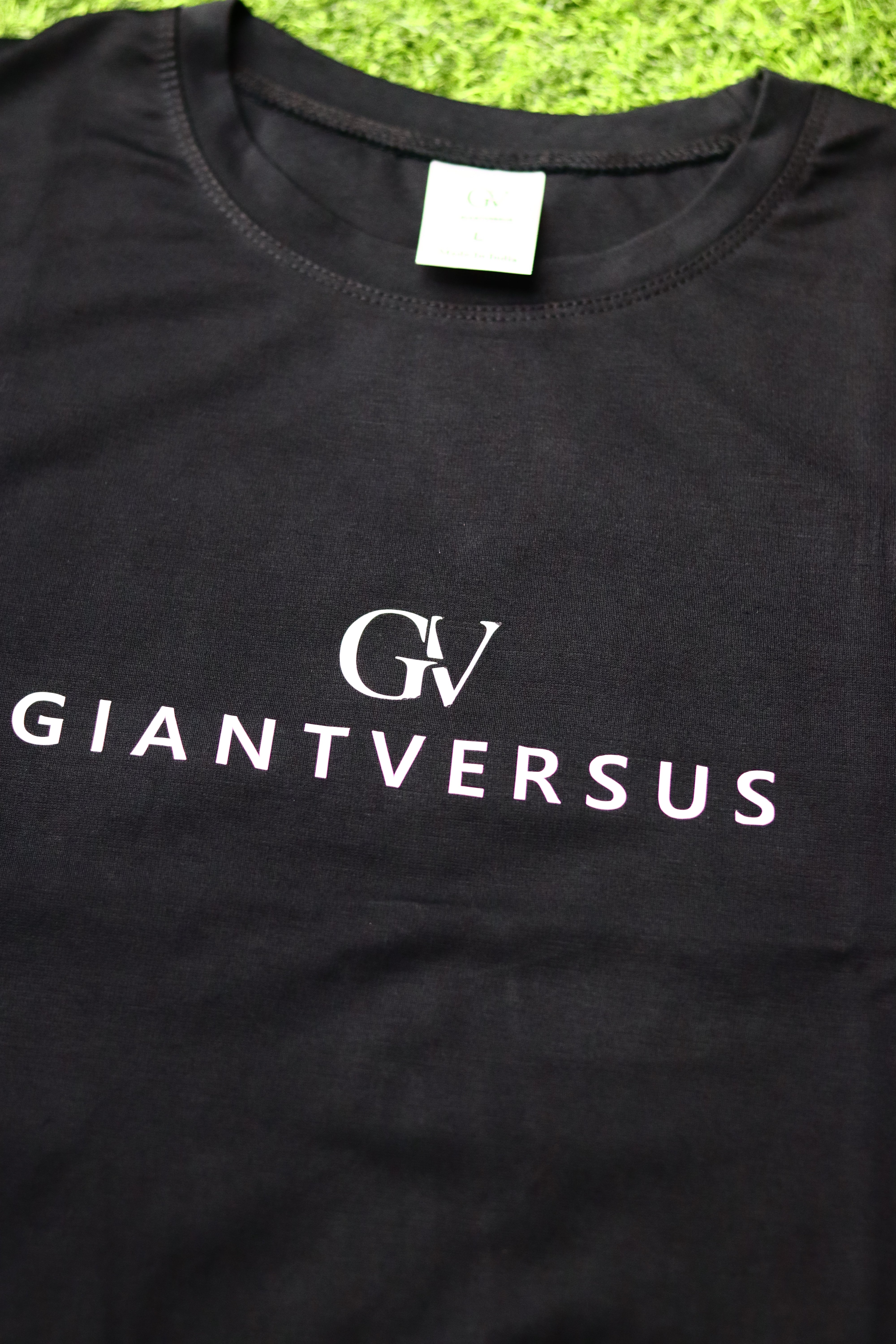 GIANTVERSUS